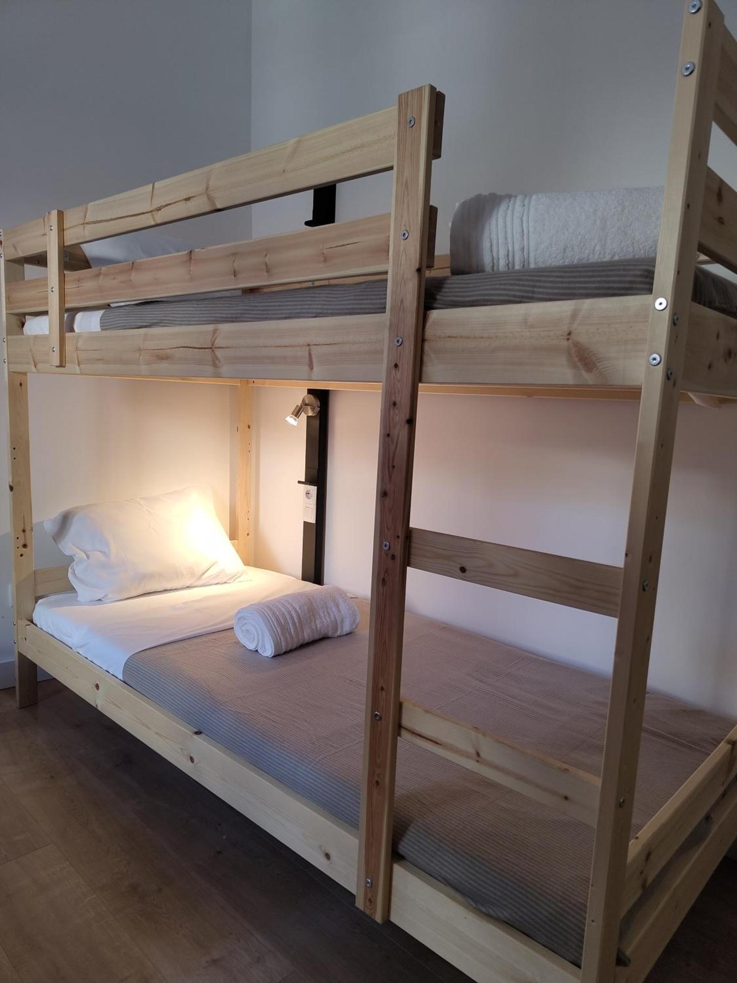 Urbe Sanchina - Hostel & Suites Guarda Dış mekan fotoğraf