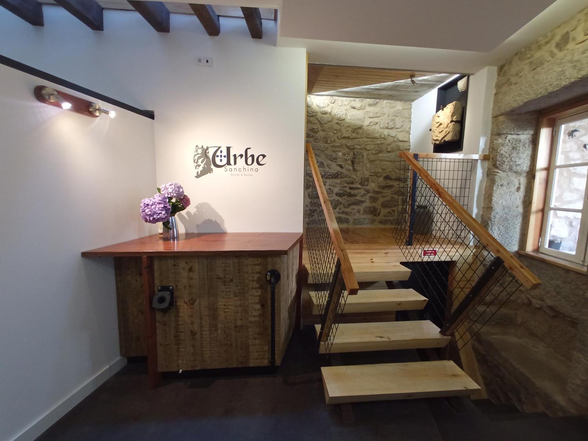 Urbe Sanchina - Hostel & Suites Guarda Dış mekan fotoğraf